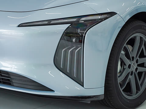 2025�� 555���˰�