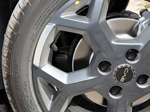 2025�� �Ǽݰ� 305km ���ɰ�