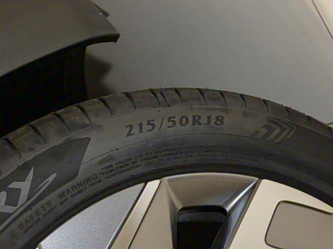 2022�� 510km ����� 160kW 61.13kWh