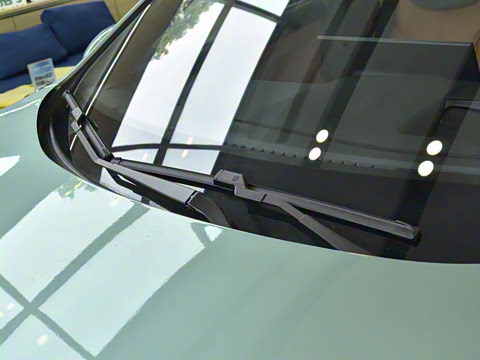 2025�� 300UltraǬ���Ǽ�ADS SE���̰�