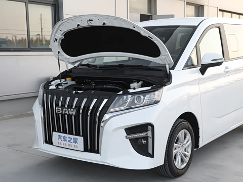 2025�� 2.0L �ֶ���������� 7��