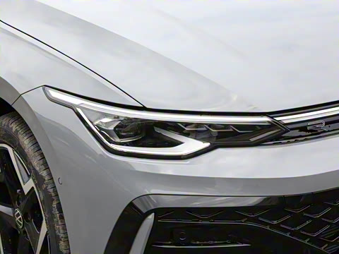 2025�� �Ŀ�� 300TSI R-Line