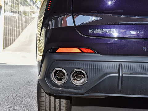 2024�� 1.6T ��ʰ� 7��