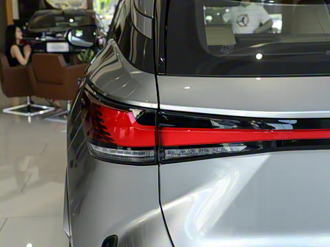 2023�� 350h ����������