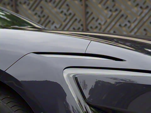 2025�� Ultra���̰�