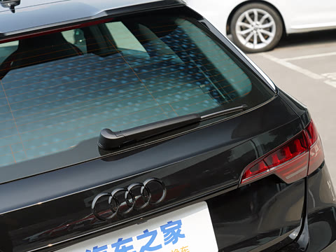 2024��  RS4 Avant ȼ���