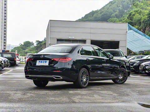 2024�� �Ŀ��� C 260 L