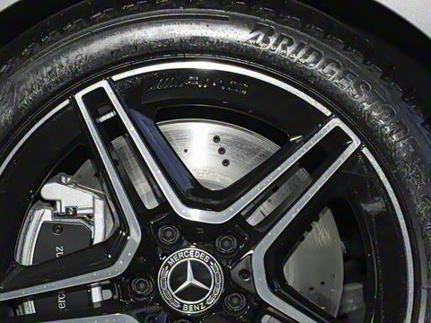 2025�� CLA 260 4MATIC