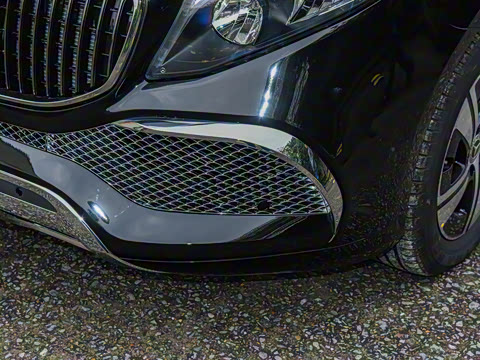 2025�� 2.0T ʢ��