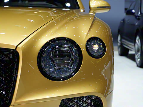 2024�� GT V8 Edition 8