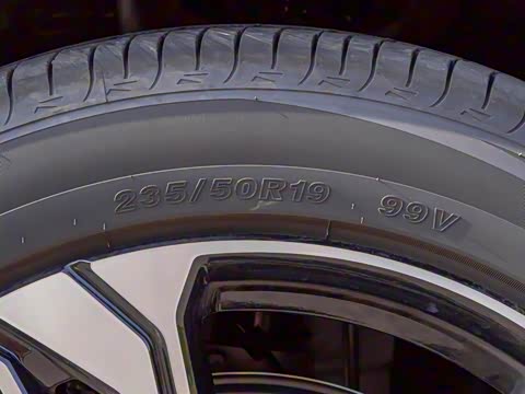 2025�� EM-i 115km ̽��+��