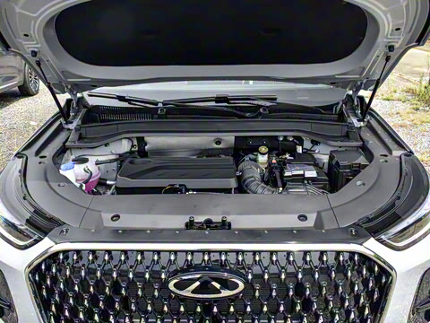 2025�� 2.0T ��������� 7��