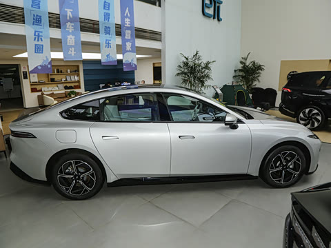 2024�� ���� 200Air��