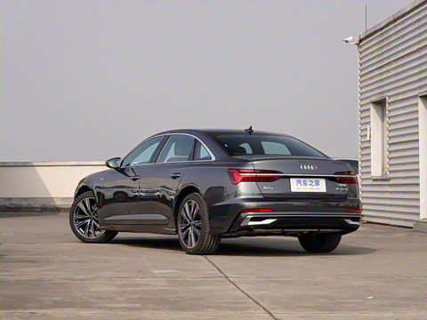 2025�� 45 TFSI quattro ��ѡ������