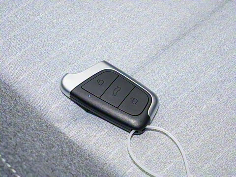 2025�� 251km ϲ���� 25.05kWh