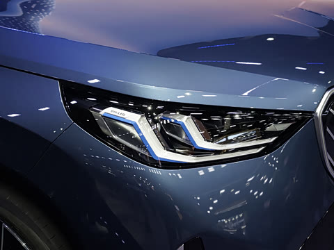 2025�� xDrive30L ������ M�˶���װ