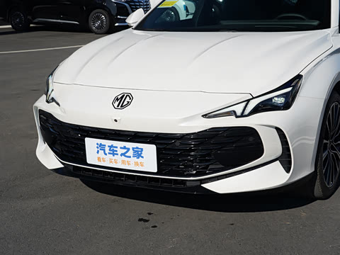 2025�� 1.5T 300 DCT���Ű�