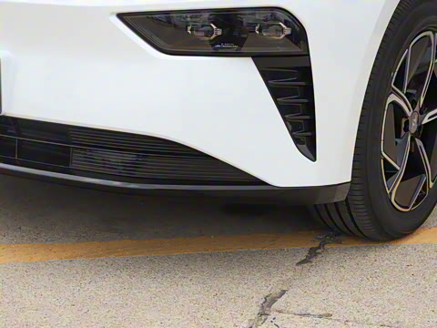 2025�� ���� 550AirѲ����