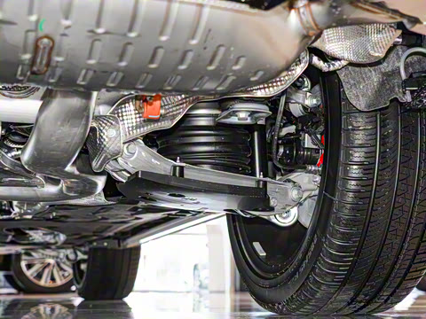 2025�� 400PS Dynamic SE