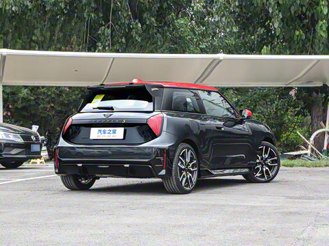 2024�� 452km COOPER SE ������