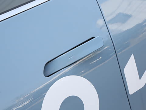 2025�� 630 Wave AWD