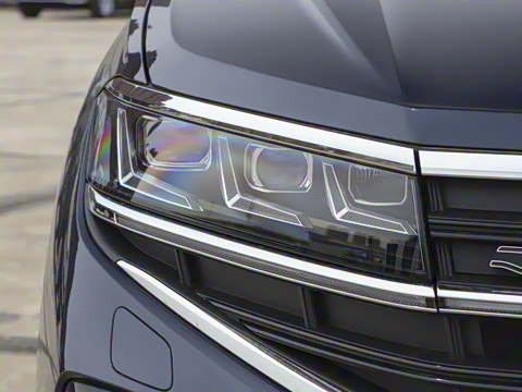 2025�� 2.0TSI ��Ӱ��