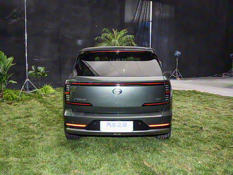 2025�� 180km Ultra ���������״��