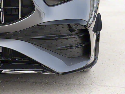 2025�� AMG A 35 4MATIC