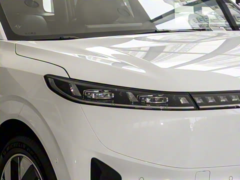 2025�� 210Max���Ȱ� 5��