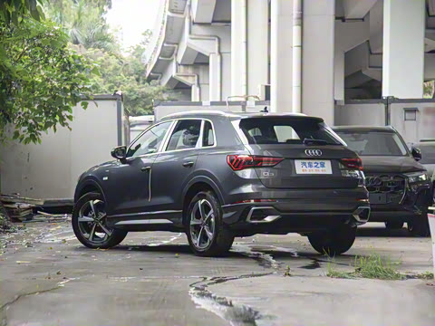 2025�� quattro 45�����ذ� 35TFSI ʱ�ж�����