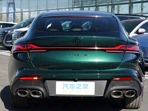 2025�� 2.0T Trophy+ �����˶���