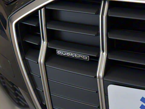 2025�� allroad quattro ̽���� 55 TFSI ����ԽҰ��