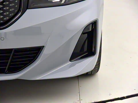 2025�� eDrive 40 L ��ҹ�˶���װ