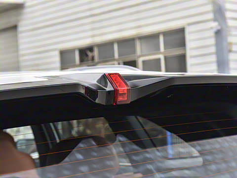 2025�� ���Ĵ� UItra 2.0T ������ �ǻ۾�����