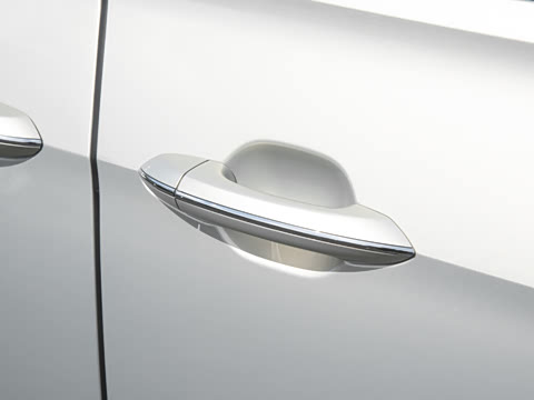 2024�� 380TSI ��۰�