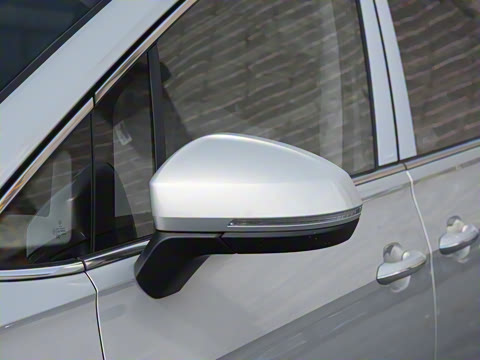 2024�� 380TSI ��۰�