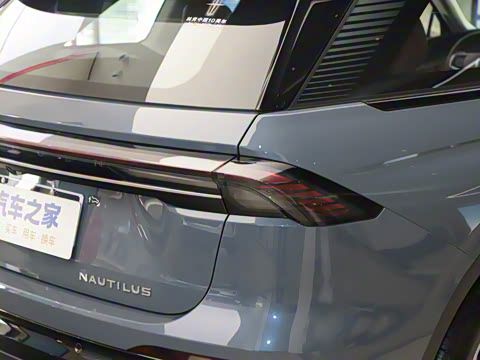 2025�� 2.0T �������ݰ�