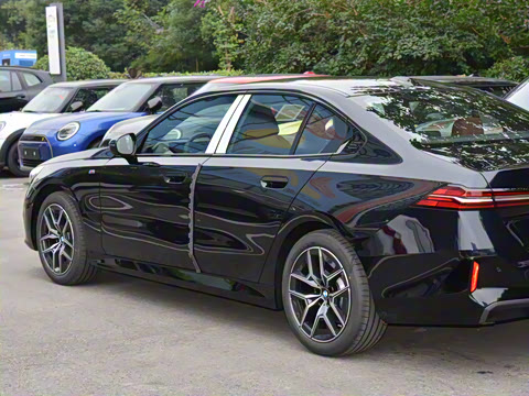 2024�� 530i ������ M�˶���װ