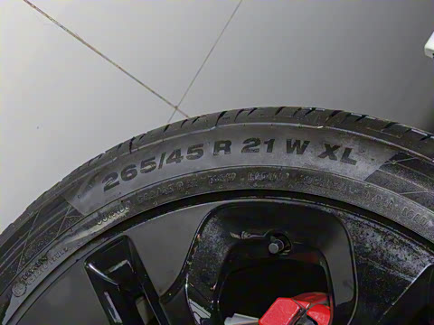 2025�� P400 SPORT