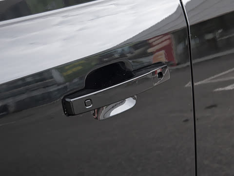 2025�� 110 3.0T P400 �����ر��