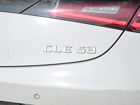 2024�� AMG CLE 53 4MATIC+ ���ܳ�