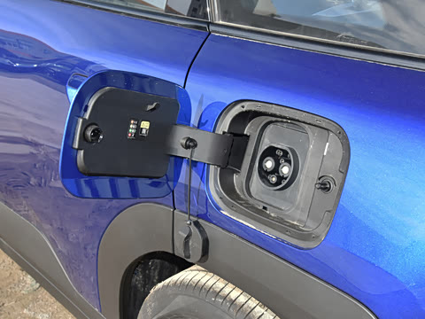 2024�� E ������