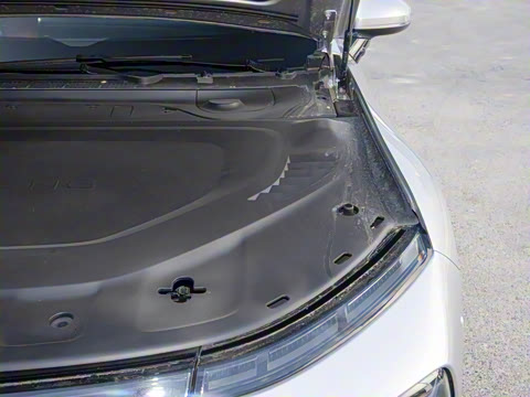 2023�� P7i 702 Max