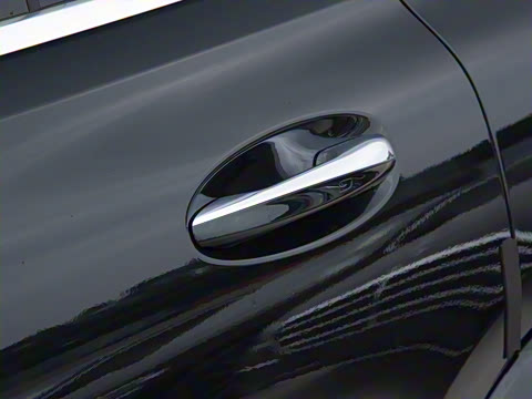 2025�� GLS 480 4MATIC