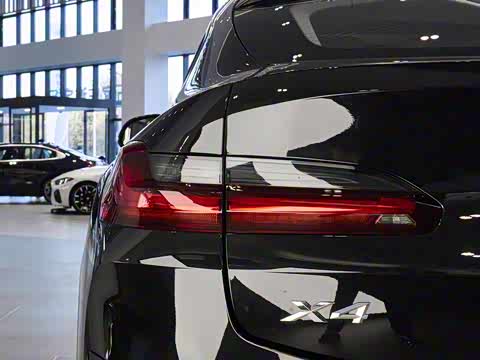 2022�� xDrive 30i M�˶���װ