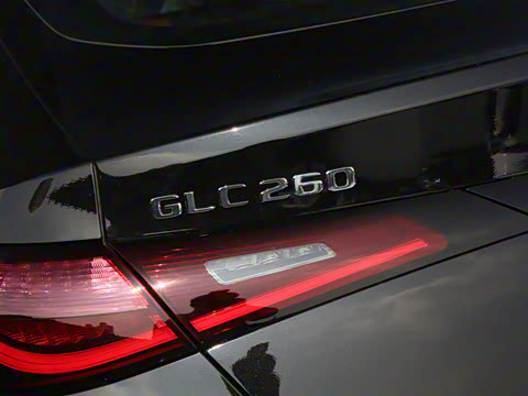 2024�� GLC 260 4MATIC ����SUV