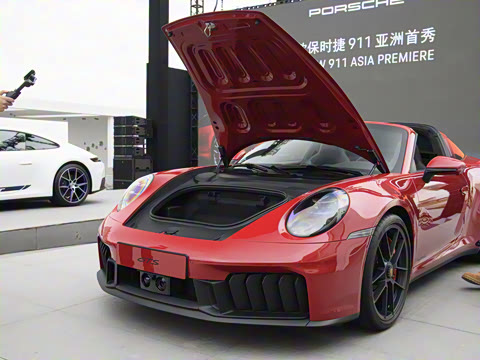 2025�� Targa 4 GTS 3.6T