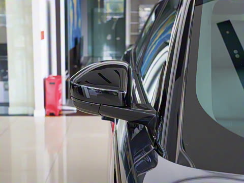 2025�� Dynamic SE