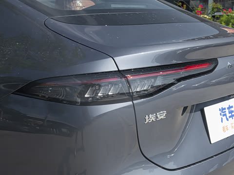 2025�� 650�Ǻ���