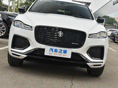 2025�� P250 R-Dynamic SE